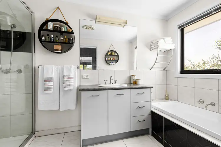 Sixth view of Homely house listing, 20 Bowman Place, Leopold VIC 3224