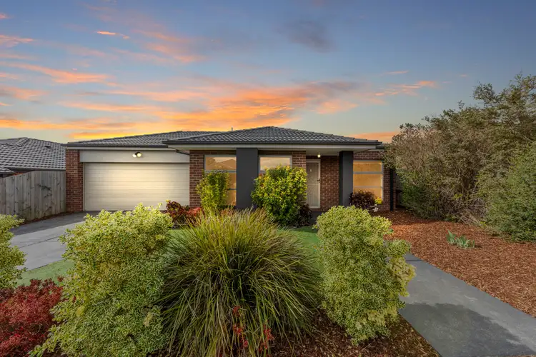 23 Byron Drive, Drouin VIC 3818