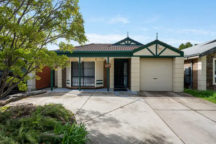 18 Manning Crescent, Pooraka SA 5095