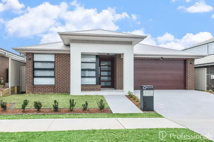 110 Doriemus Avenue, Menangle Park NSW 2563
