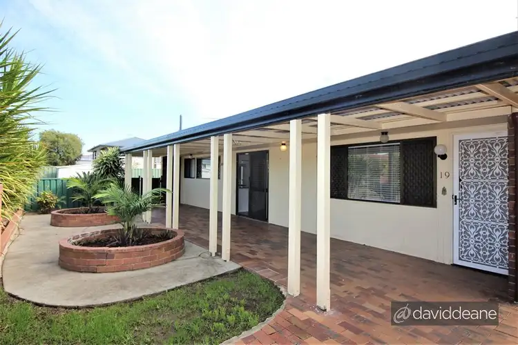 19 Pitchie Street, Strathpine QLD 4500