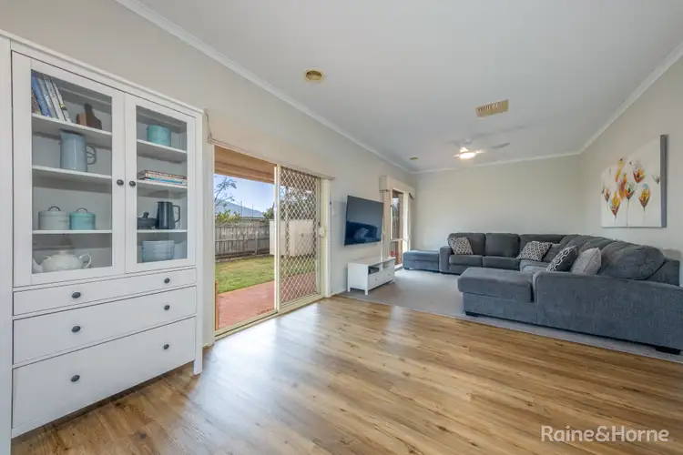 Fifth view of Homely house listing, 10 Blackwood Place, Sunbury VIC 3429