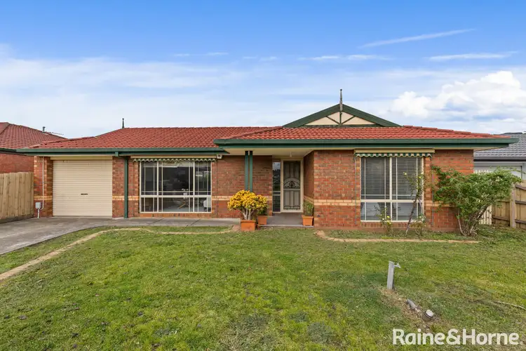 8 Rhine Drive, Roxburgh Park VIC 3064
