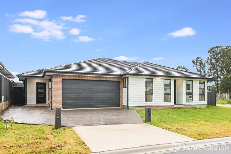 9A White Oak Street, Tahmoor NSW 2573