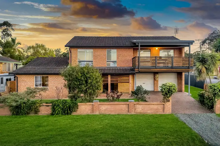 23 Warrina Avenue, Summerland Point NSW 2259