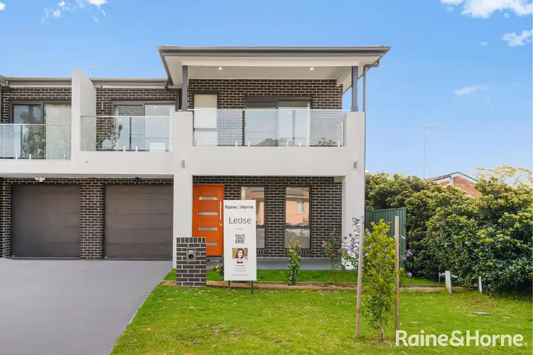 6C Pardalote Street, Ingleburn NSW 2565