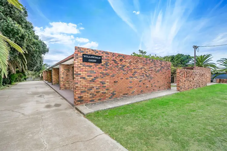 2/217 Sixth Street, Wonthella WA 6530