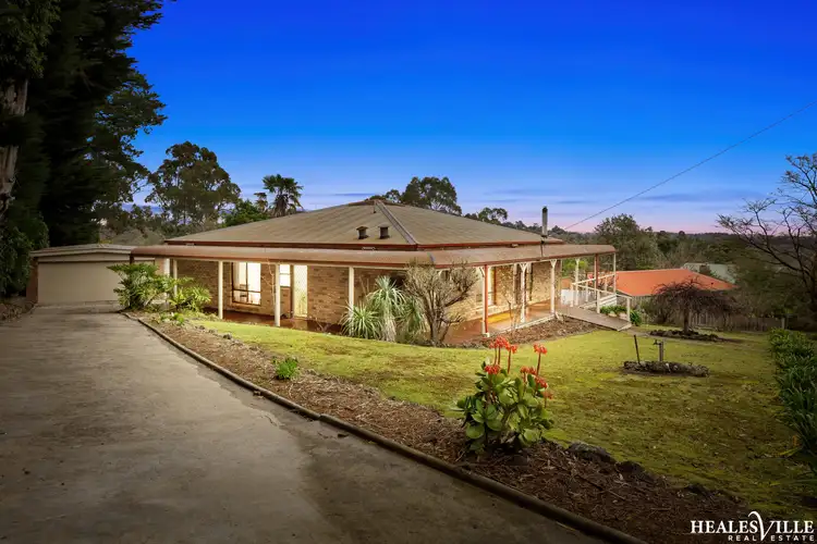 28 Old Fernshaw Road