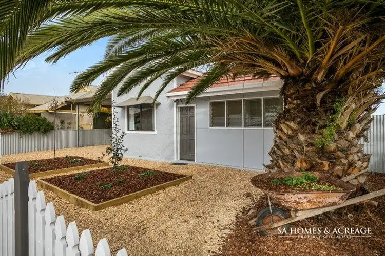 Second view of Homely house listing, 10 Webb Street, Tailem Bend SA 5260