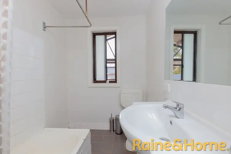 Sixth view of Homely house listing, 14 Collins Avenue, Dubbo NSW 2830