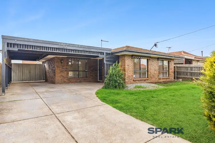 58 First Avenue, Melton South VIC 3338