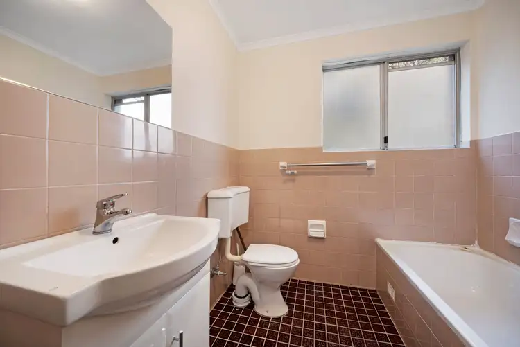 Fifth view of Homely flat listing, 2/83-87 Albert Street, Hornsby NSW 2077