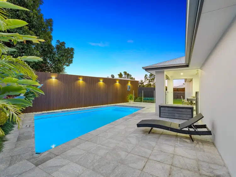 8 Severn Street, Coomera QLD 4209