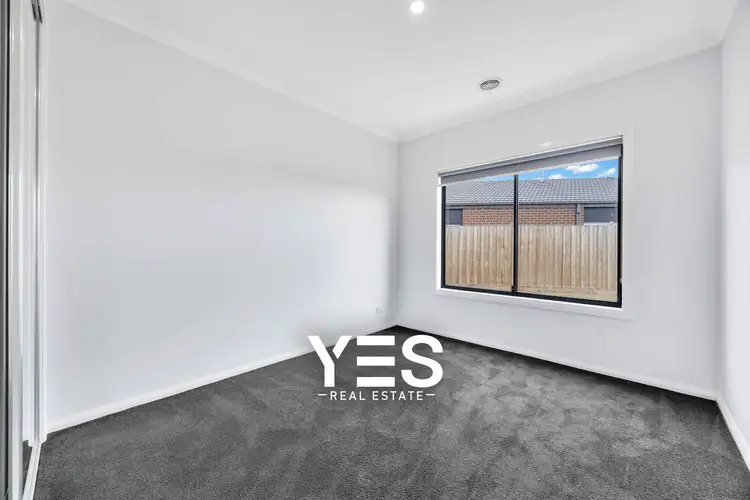 Fifth view of Homely house listing, 29 Hourigan Way, Werribee VIC 3030