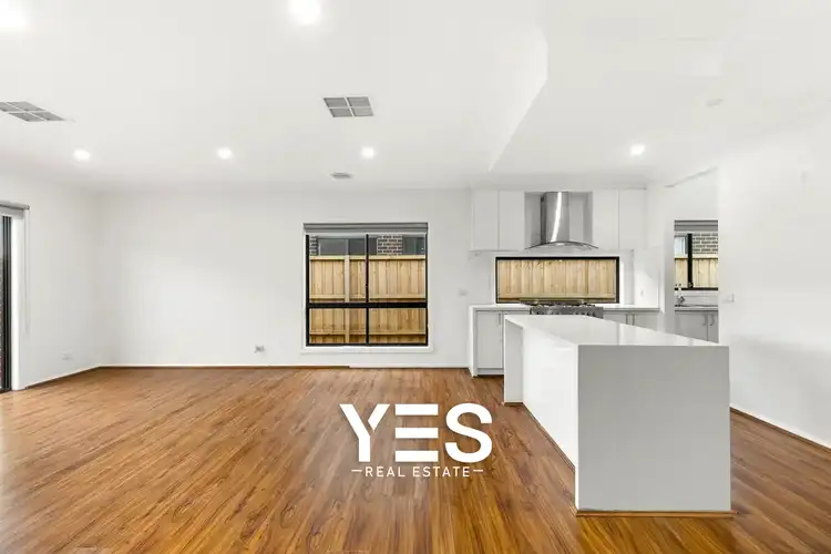Fifth view of Homely house listing, 29 Hourigan Way, Werribee VIC 3030