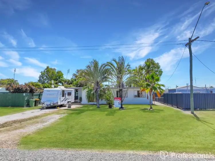 28 Lascelles Street, Bowen QLD 4805