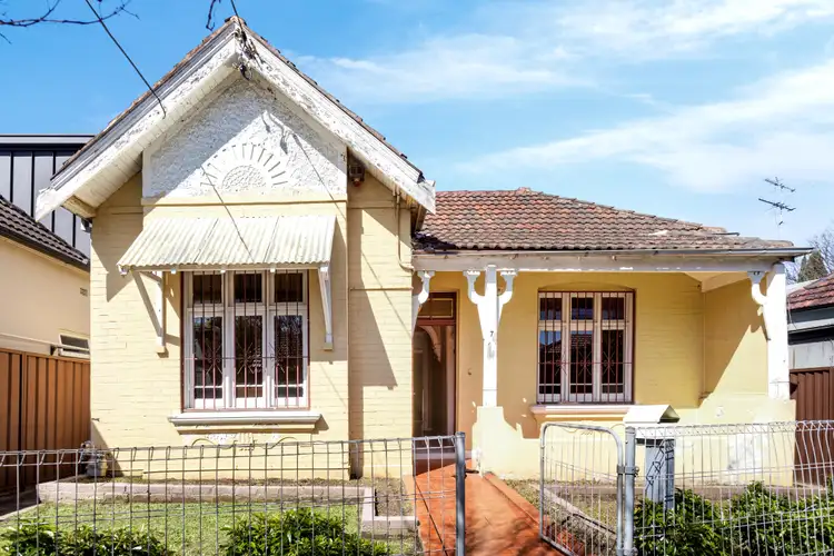 7 Silver Street, Marrickville NSW 2204