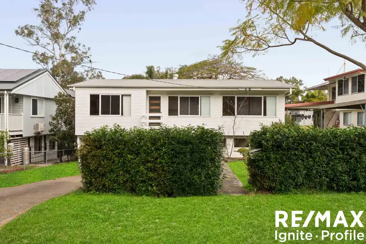 27 Stephenson Street, Oxley QLD 4075