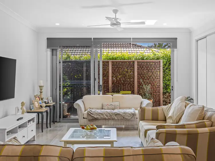 77/29 Ghostgum Grove, Upper Coomera QLD 4209