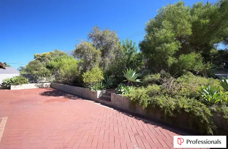 Second view of Homely house listing, 41 Lysander Drive, Heathridge WA 6027