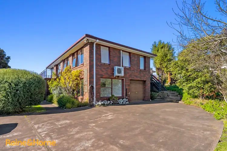 14 Flowerpot Crescent, Blackmans Bay TAS 7052