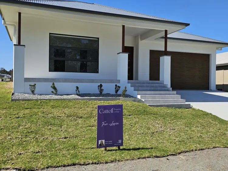 2/1 Cheetham Crescent