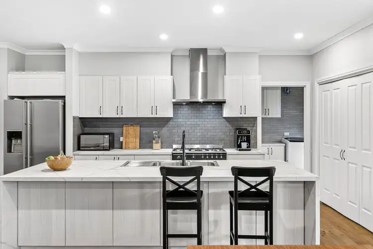 Fifth view of Homely unit listing, 20A Hackett Court, Delahey VIC 3037