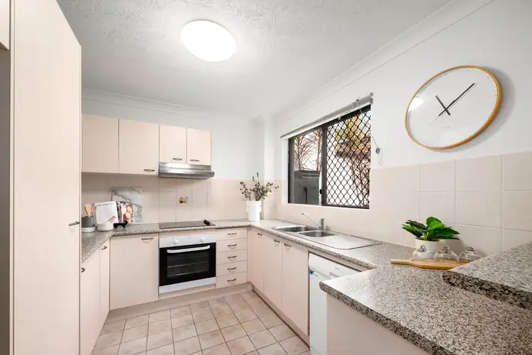 Third view of Homely unit listing, 1/104 Bilyana Street, Balmoral QLD 4171