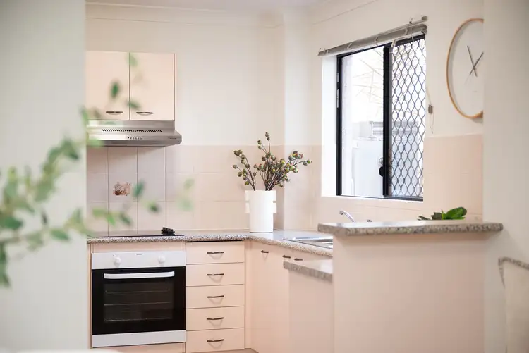 Fourth view of Homely unit listing, 1/104 Bilyana Street, Balmoral QLD 4171