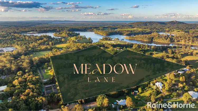 44 Hoy Road, Lake Macdonald QLD 4563