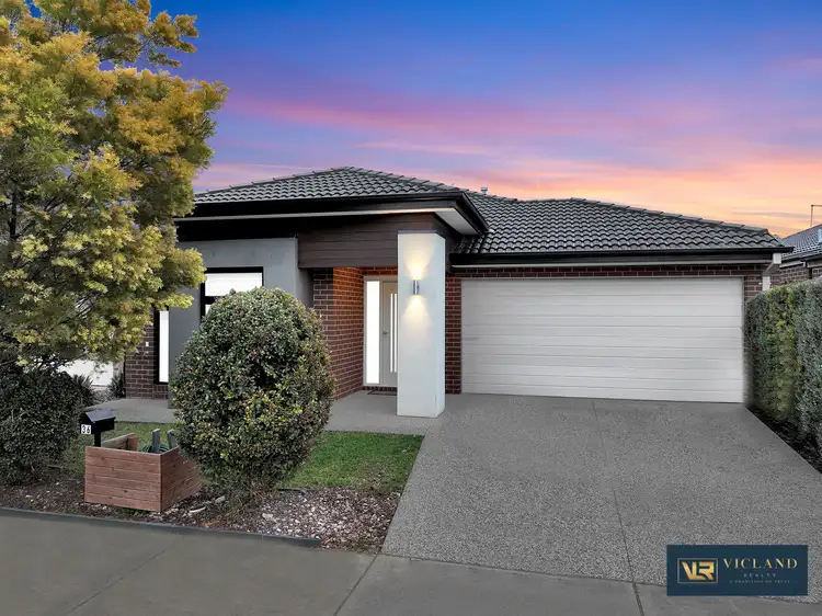 36 Burgess Avenue, Armstrong Creek VIC 3217