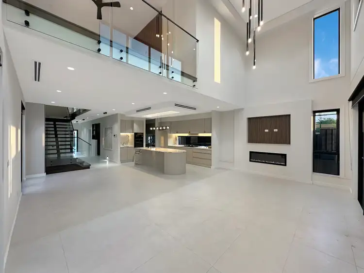 10 Sunburst Circuit (Gables), Box Hill NSW 2765