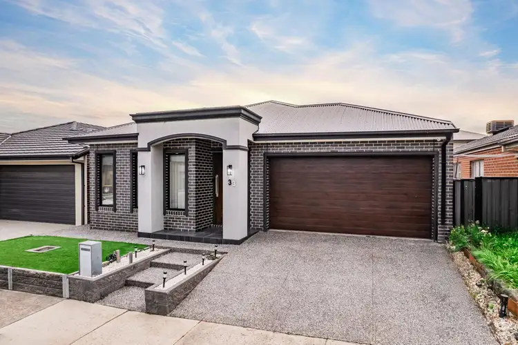Second view of Homely house listing, 33 Bilby Street, Craigieburn VIC 3064