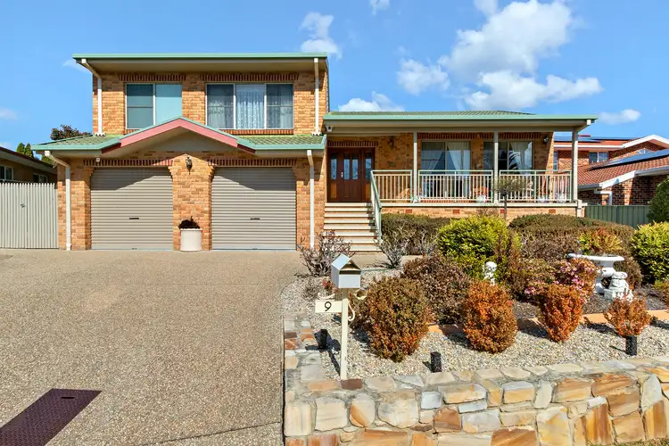 9 Winser Crescent, Kambah ACT 2902
