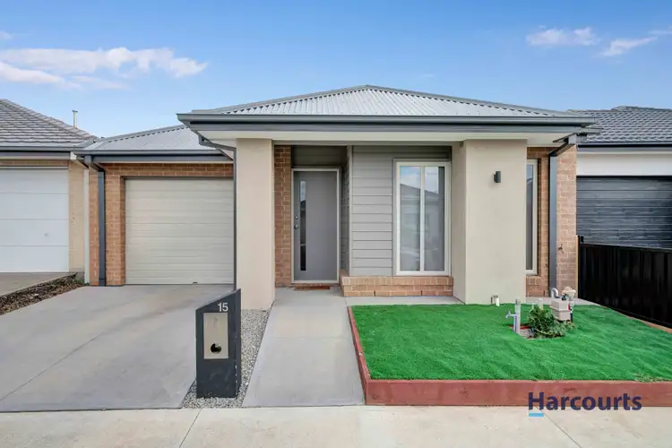 15 Gowar Road