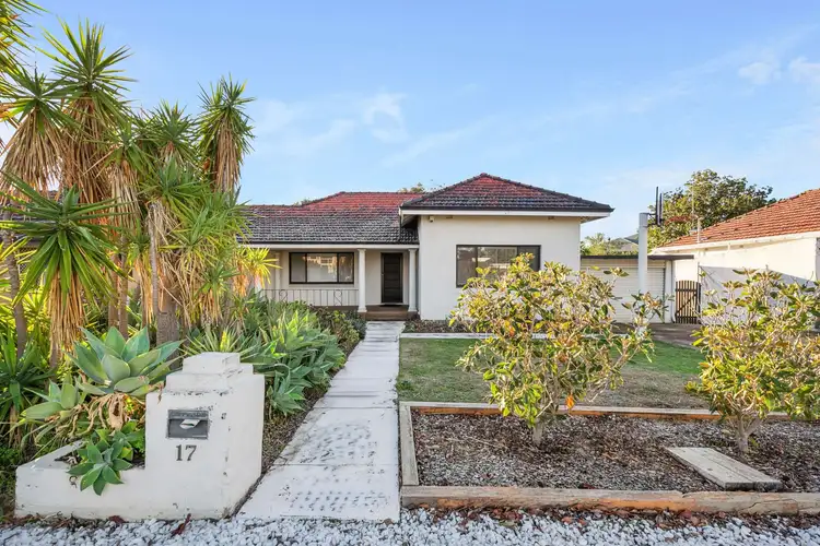 17 Swan Road, Attadale WA 6156