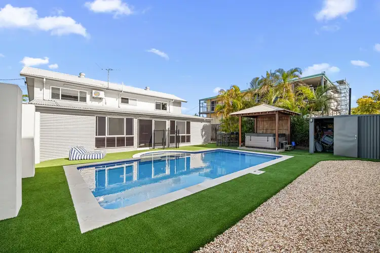 12 Hatchman Street, Victoria Point QLD 4165
