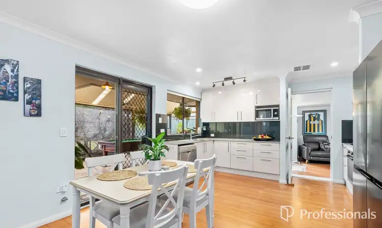 13 Lombard Street, Leeming WA 6149