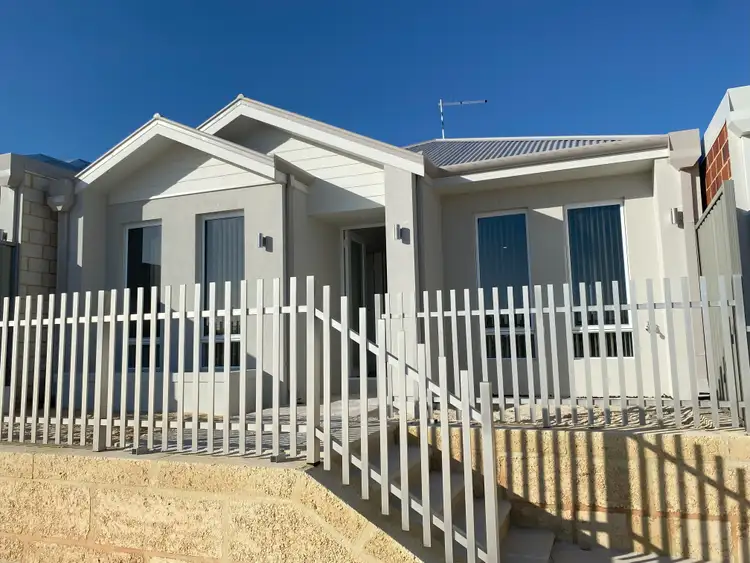 10 Eagle Lane, Eglinton WA 6034