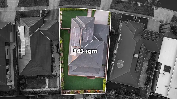 Second view of Homely house listing, 32 Edwin Close, Manor Lakes VIC 3024