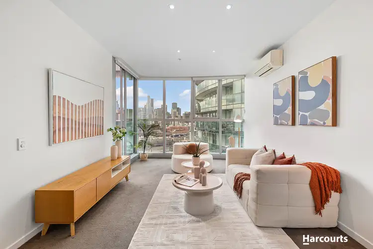 1805/241 Harbour Esplanade, Docklands VIC 3008