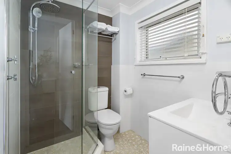 Sixth view of Homely apartment listing, 5/18 Hothersal Street, Kiama NSW 2533