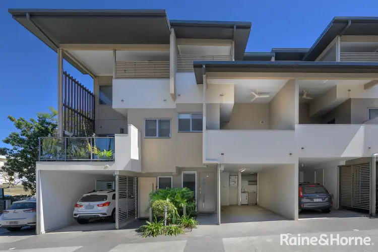 10-12 Flinders Street