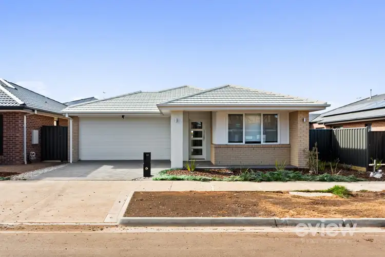 17 Tottori Road, Truganina VIC 3029