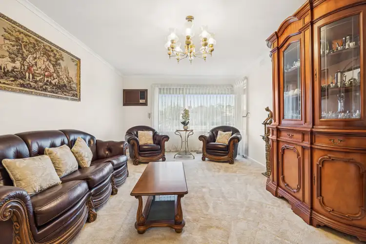 Second view of Homely house listing, 5 Warren Court, Keilor East VIC 3033