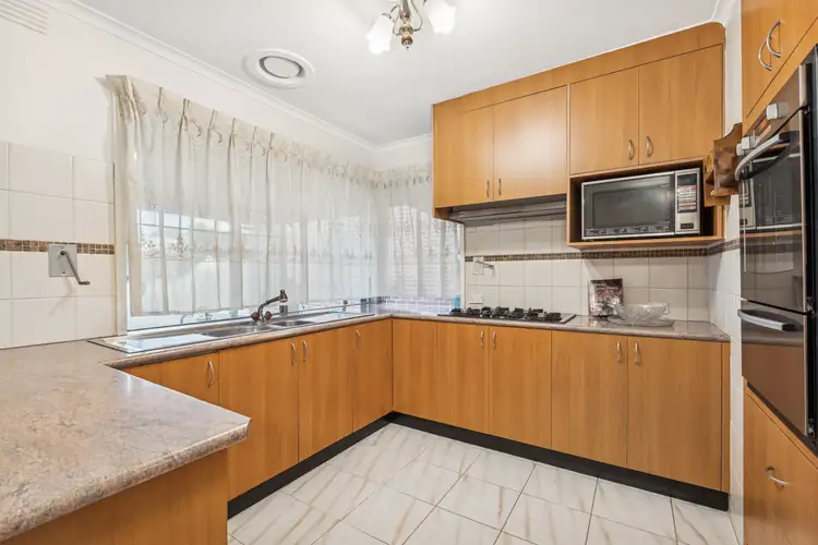 Fifth view of Homely house listing, 5 Warren Court, Keilor East VIC 3033