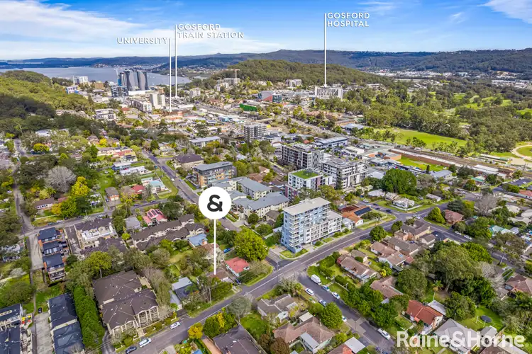 45 Dwyer Street, North Gosford NSW 2250
