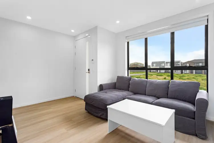 26 Beutel Glade, Riverstone NSW 2765