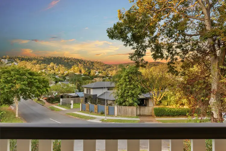 10 Warruga Street, The Gap QLD 4061