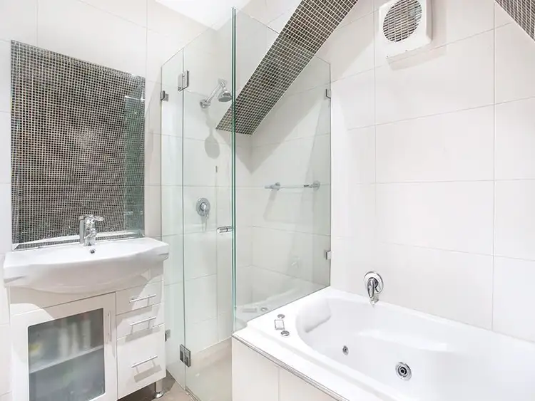 Fifth view of Homely house listing, 4 Union Street, Waterloo NSW 2017